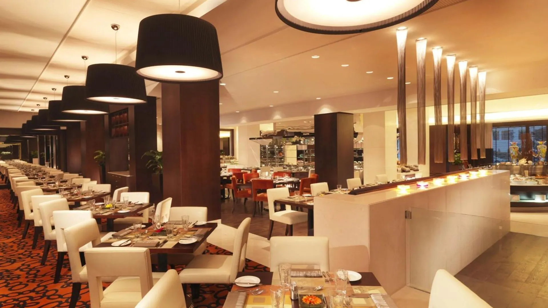 Moevenpick Grand Al Bustan Hotel Dubai