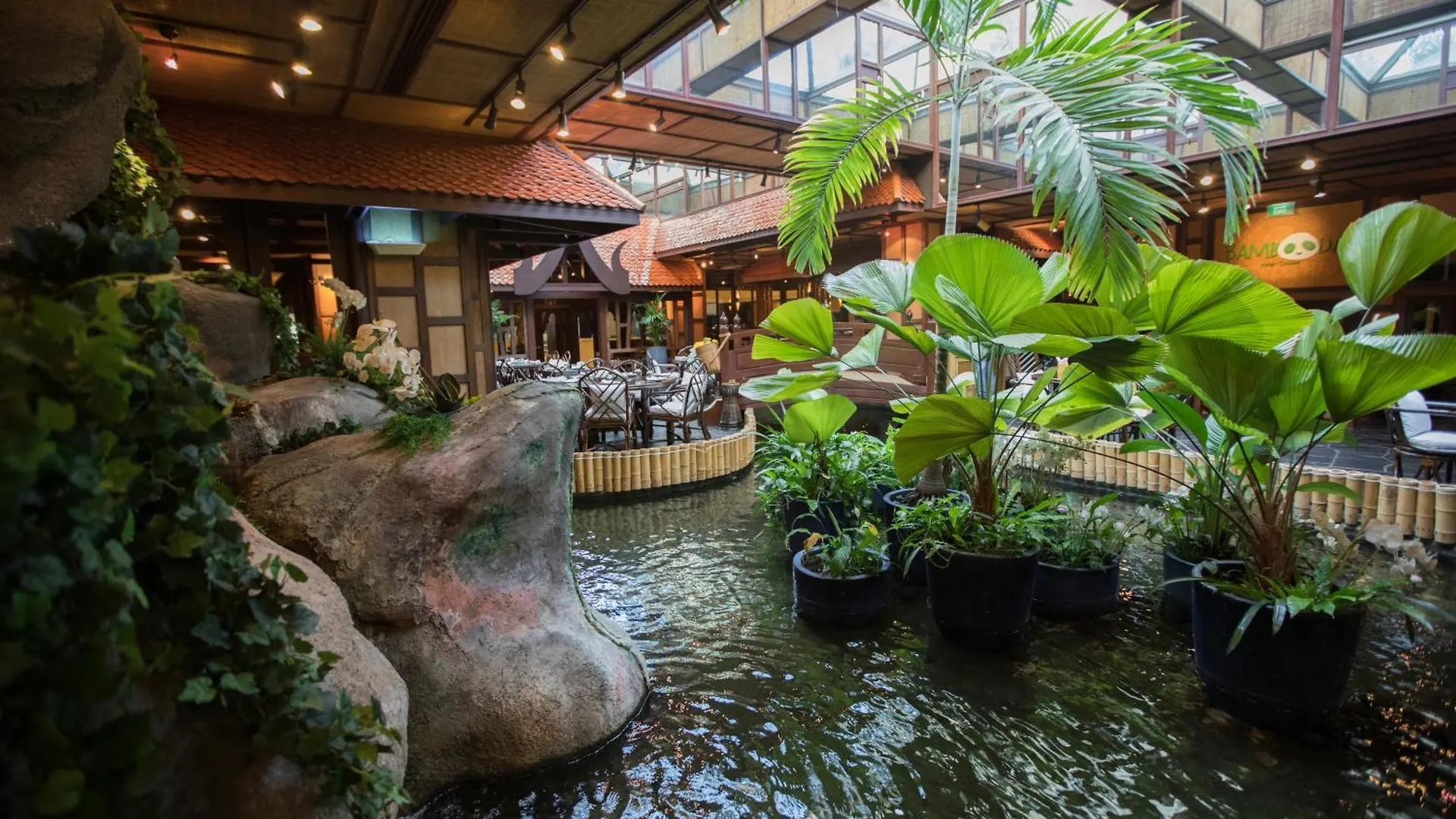 Moevenpick Grand Al Bustan Hotel Dubai United Arab Emirates