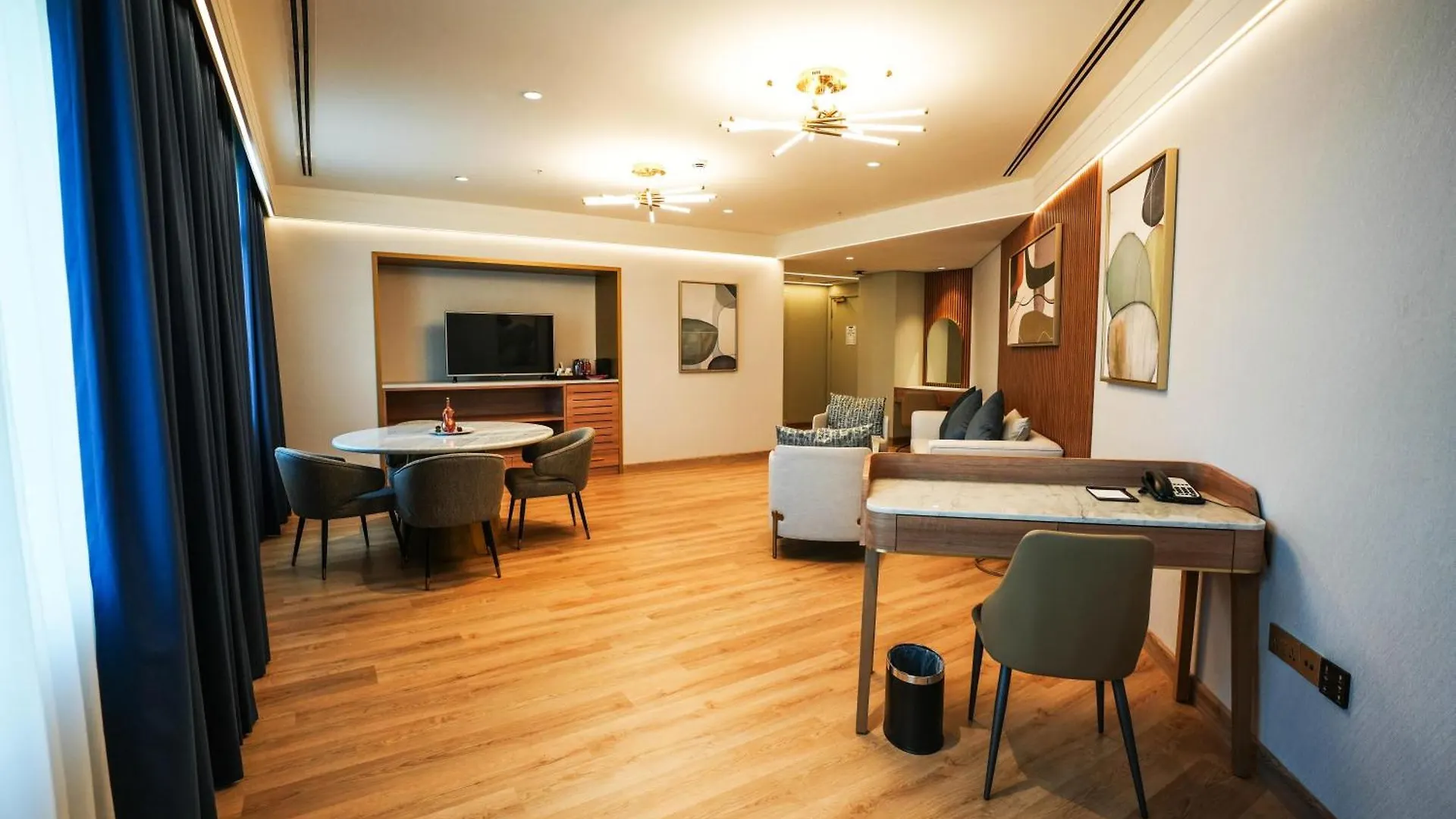 Moevenpick Grand Al Bustan Hotel Dubai United Arab Emirates