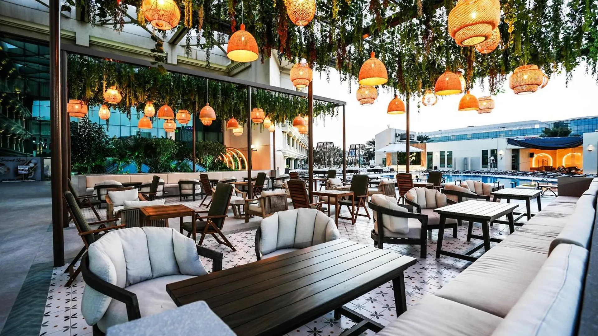 Moevenpick Grand Al Bustan Hotel Dubai
