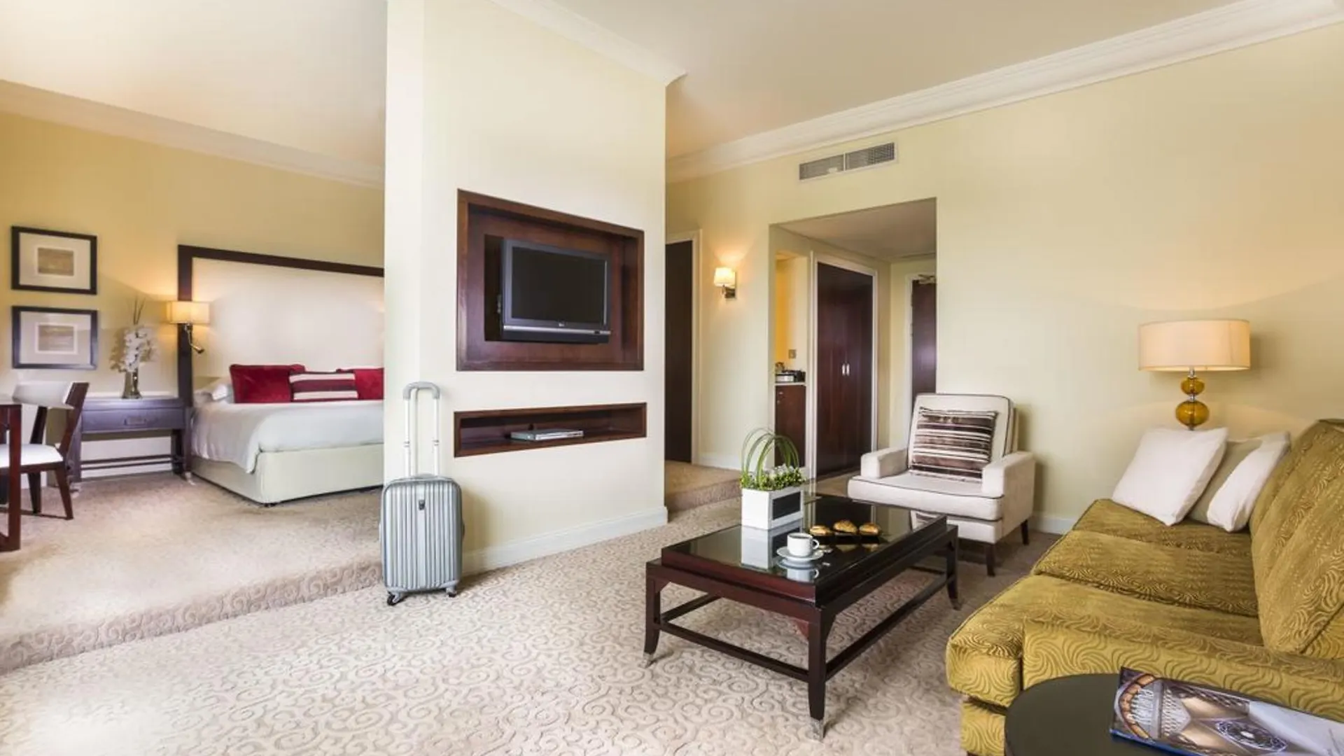 Moevenpick Grand Al Bustan Hotel Dubai