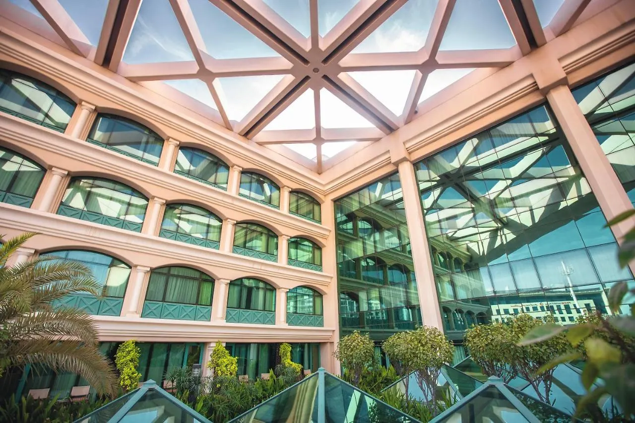 Hotel Moevenpick Grand Al Bustan Dubái